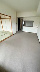 ﾌｧﾐｰﾙﾊｲﾂ堺Ⅰ番館（302）の物件内観写真